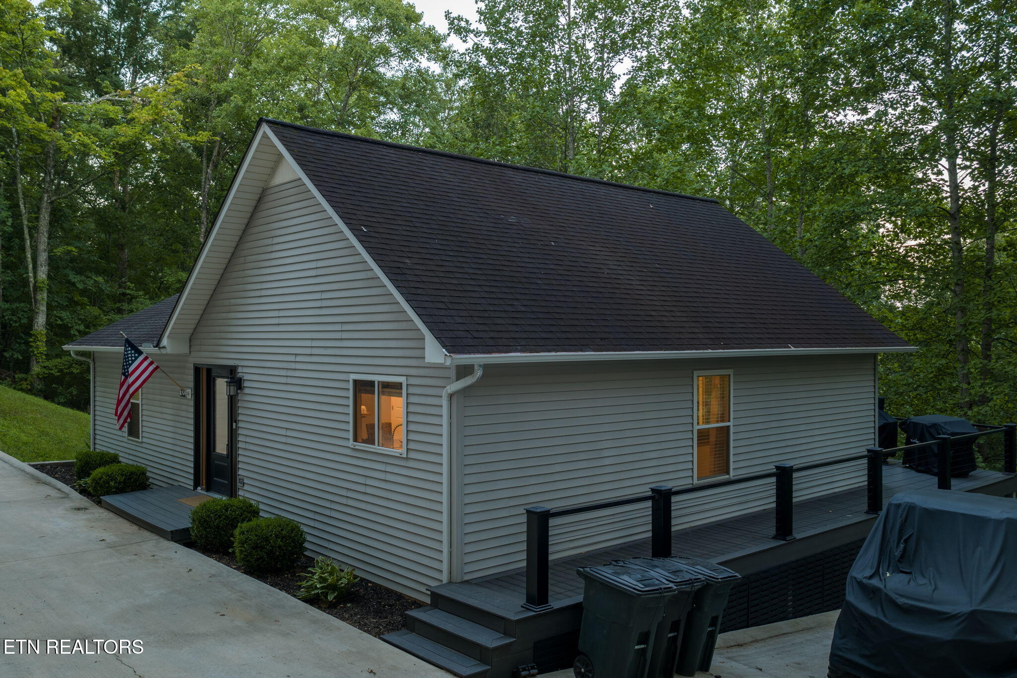 332 Pearl Rd