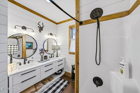 Tiny photo for 201 Reserve Point, Kingston, TN 37763 (MLS # 1326034)