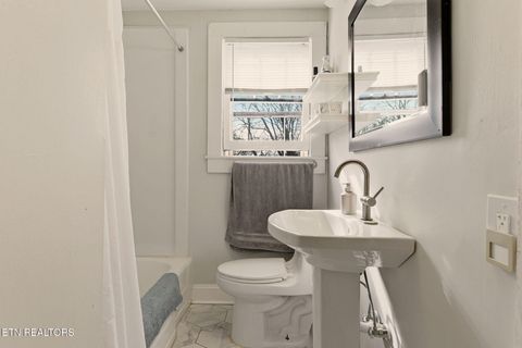 Tiny photo for 3228 Keith Ave, Knoxville, TN 37921 (MLS # 1330736)