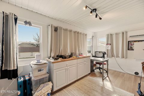 Tiny photo for 3228 Keith Ave, Knoxville, TN 37921 (MLS # 1330736)