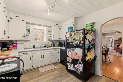 Tiny photo for 3228 Keith Ave, Knoxville, TN 37921 (MLS # 1330736)