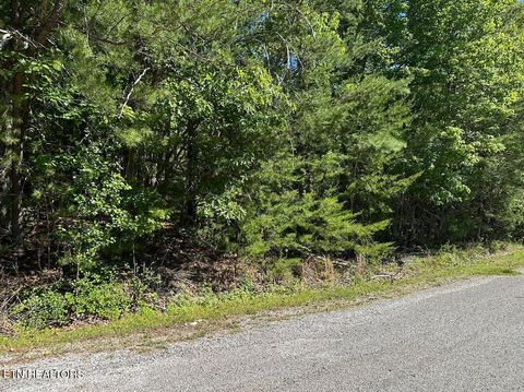 16 Norwood Place Crossville TN 38558