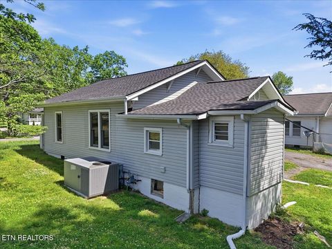 Tiny photo for 2610 Woodrow Drive, Knoxville, TN 37918 (MLS # 1338066)