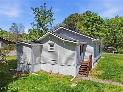 Tiny photo for 2610 Woodrow Drive, Knoxville, TN 37918 (MLS # 1338066)