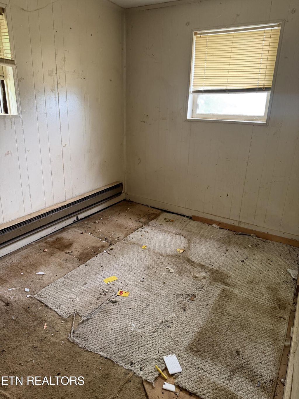 Photo of 2821 Cecil Ave, Knoxville, TN 37917 (MLS # 1345778)