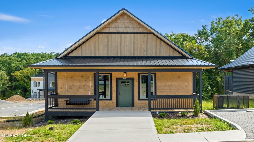 Photo of 2928 Tipi Way, Pigeon Forge, TN 37863 (MLS # 1315698)