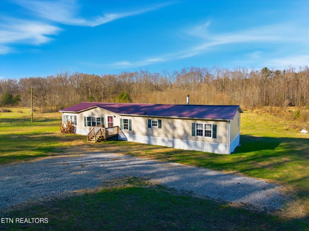 Photo of 418 County Road 61, Riceville, TN 37370 (MLS # 1324233)