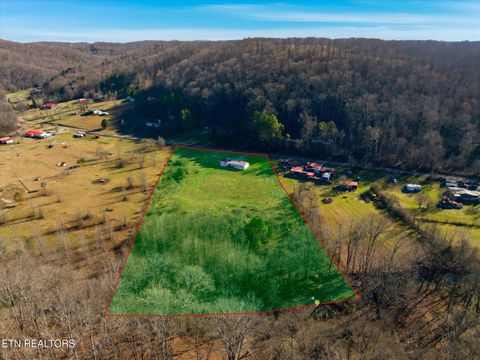 Tiny photo for 418 County Road 61, Riceville, TN 37370 (MLS # 1324233)