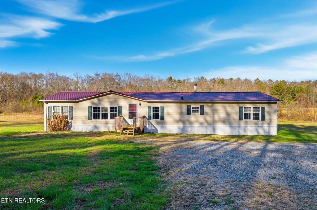 Photo of 418 County Road 61, Riceville, TN 37370 (MLS # 1324233)