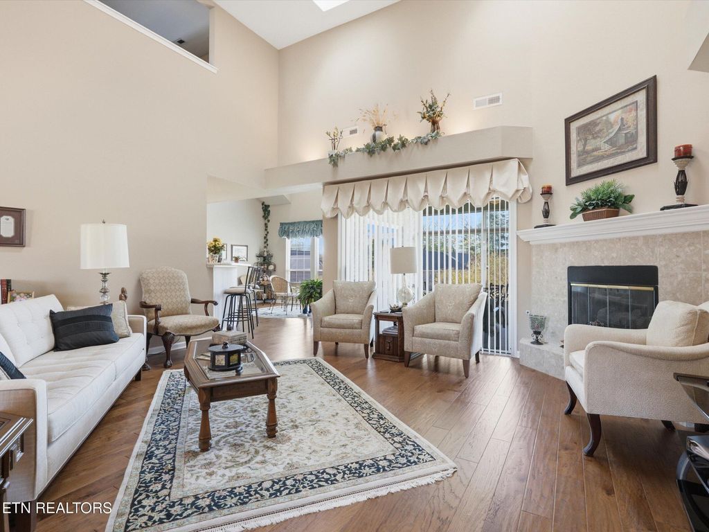 Photo of 278 Royal Oaks Drive, Maryville, TN 37801 (MLS # 1336126)