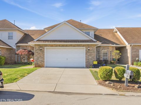 Photo of 278 Royal Oaks Drive, Maryville, TN 37801 (MLS # 1336126)