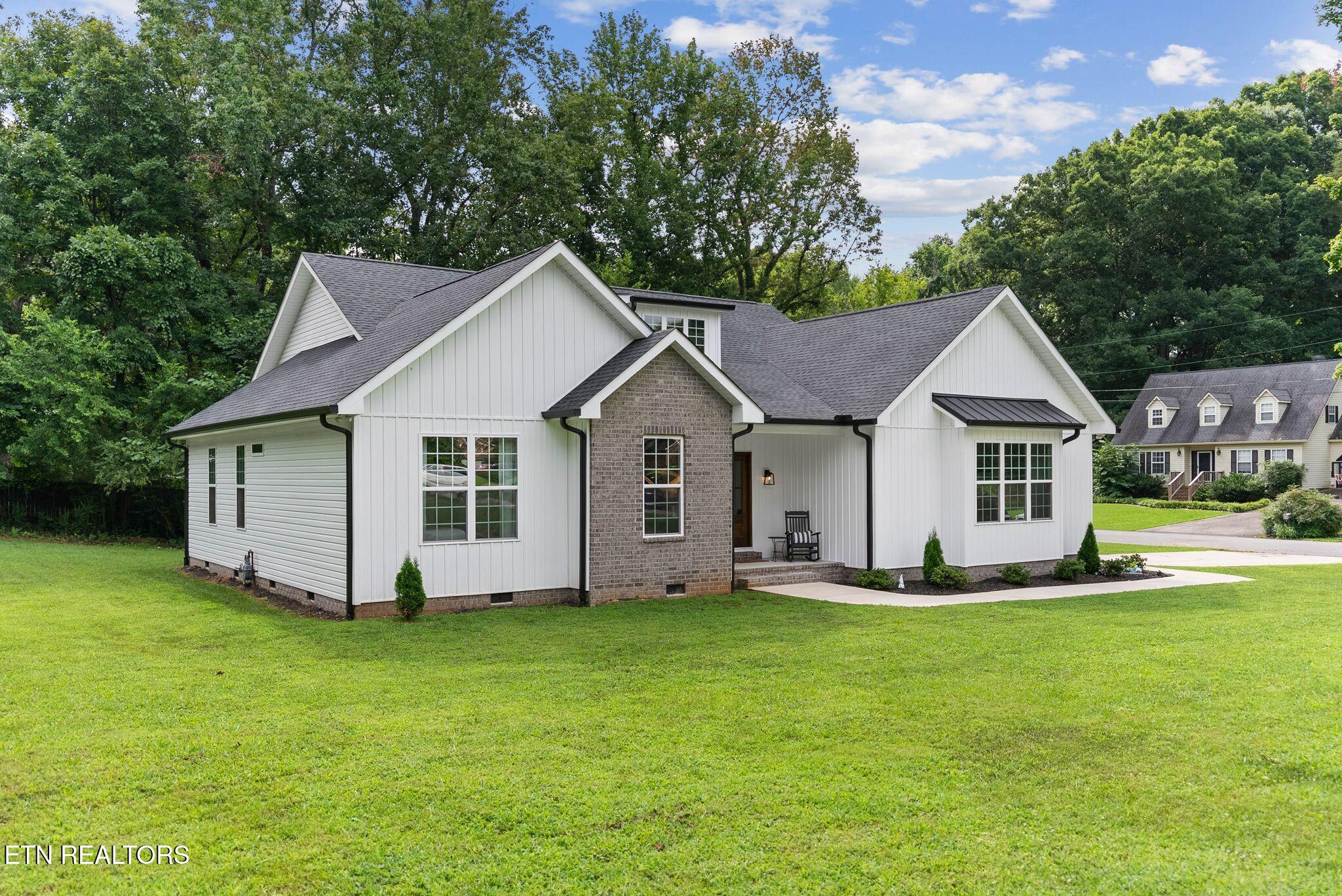 1840 Timbercrest Drive