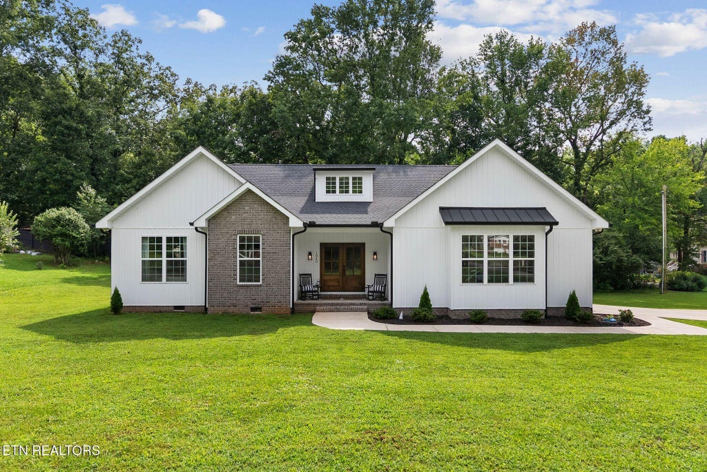 Photo of 1840 Timbercrest Drive, Athens, TN 37303 (MLS # 1351064)