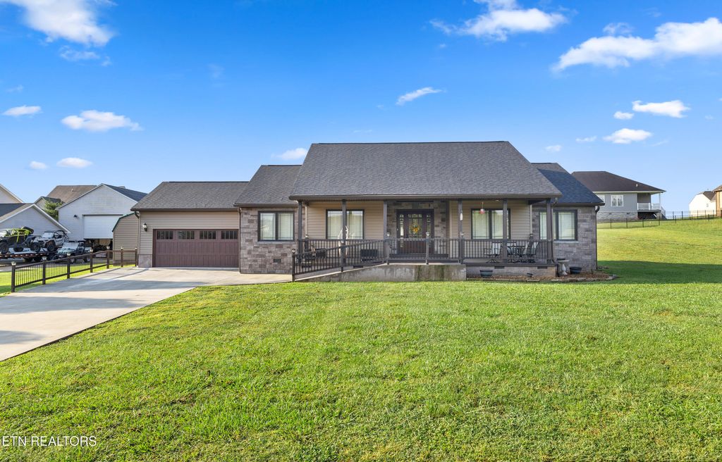 Photo of 1373 Korey Blvd, Sevierville, TN 37876 (MLS # 1314956)