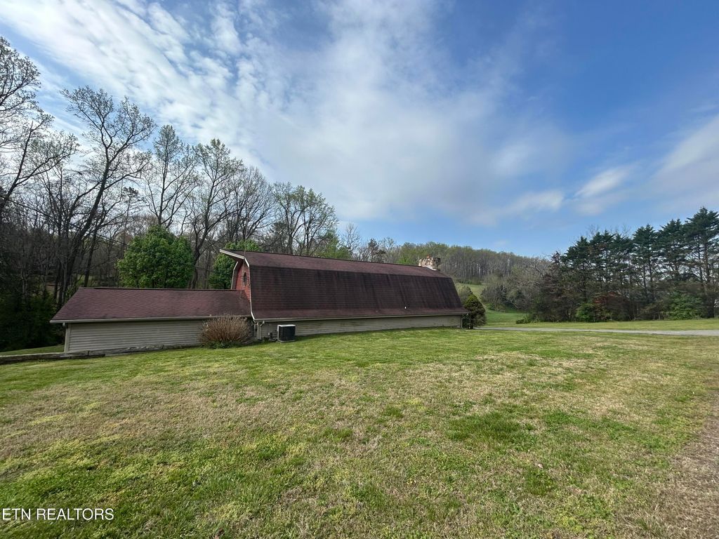 Photo of 1325 Groseclose Rd, New Market, TN 37820 (MLS # 1335280)