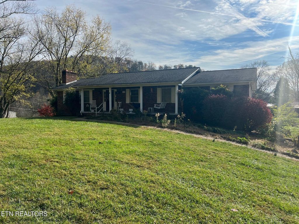 Photo of 4807 Hickory Valley Rd, Heiskell, TN 37754 (MLS # 1282935)