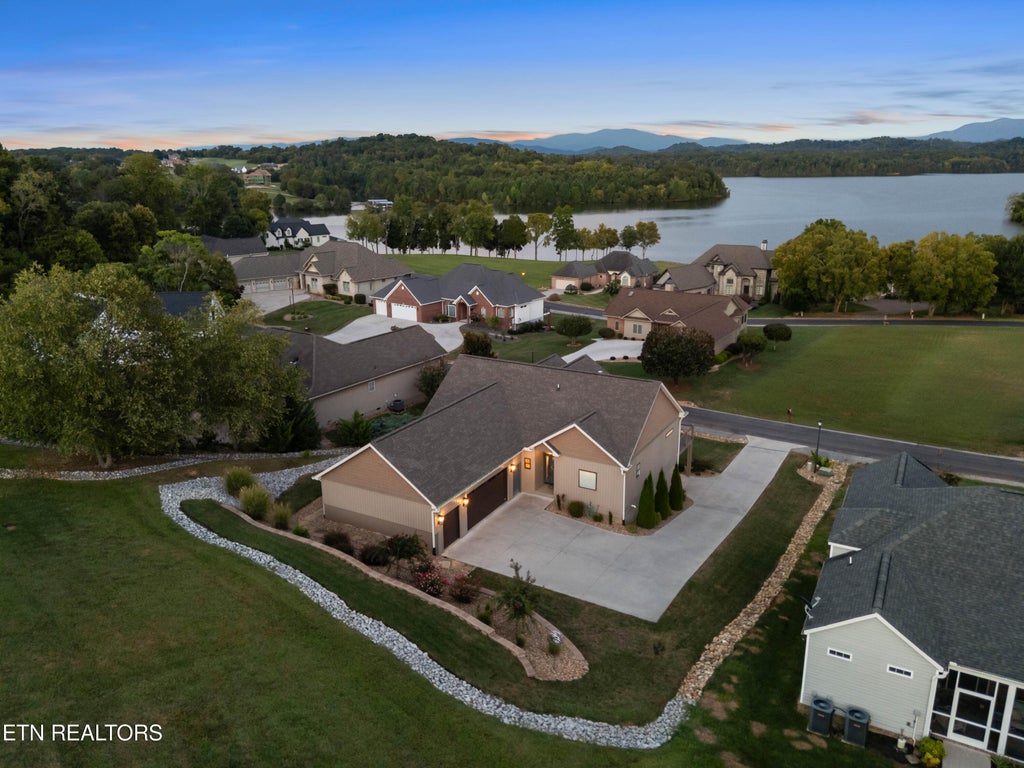 Photo of 110 Eladi Tr, Vonore, TN 37885 (MLS # 1354433)