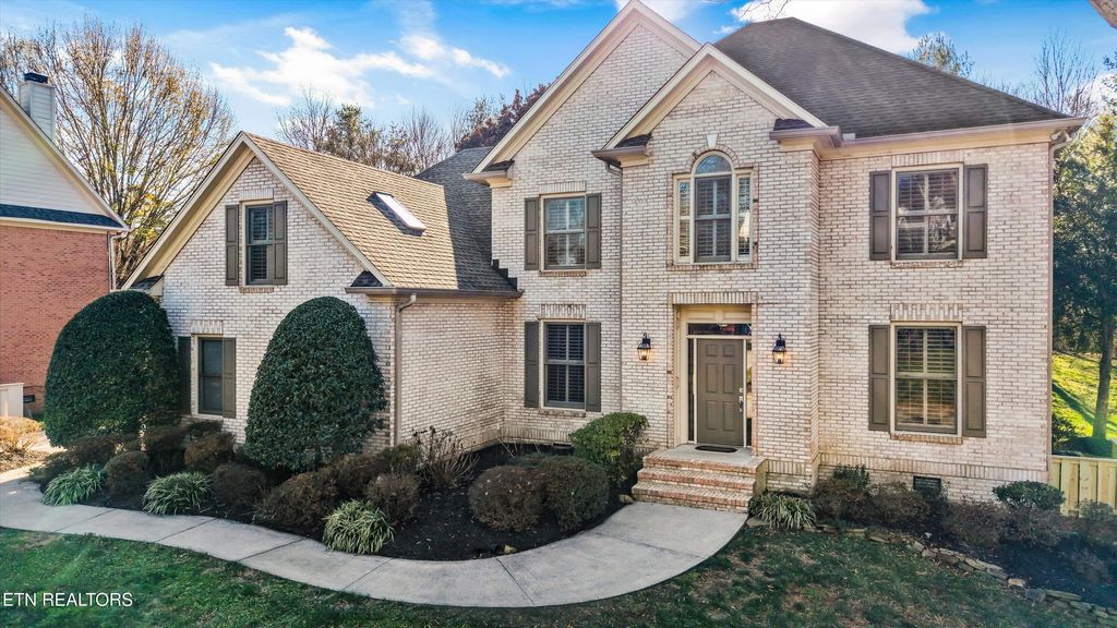 Photo of 8950 Isherwood Lane, Knoxville, TN 37922 (MLS # 1324494)