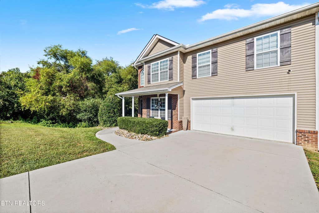 Photo of 5819 Apple Valley Drive, Knoxville, TN 37924 (MLS # 1239597)