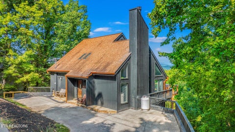 Tiny photo for 1679 Zurich Rd, Gatlinburg, TN 37738 (MLS # 1358400)