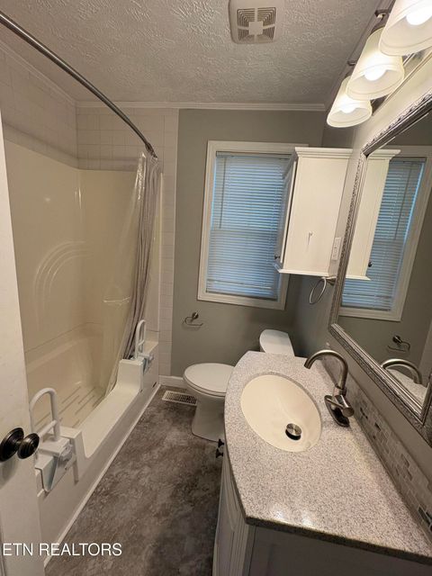 Tiny photo for 119 Woodmont Circle, Clinton, TN 37716 (MLS # 1333765)