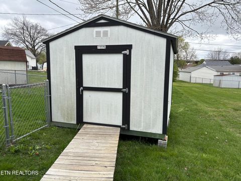 Tiny photo for 119 Woodmont Circle, Clinton, TN 37716 (MLS # 1333765)