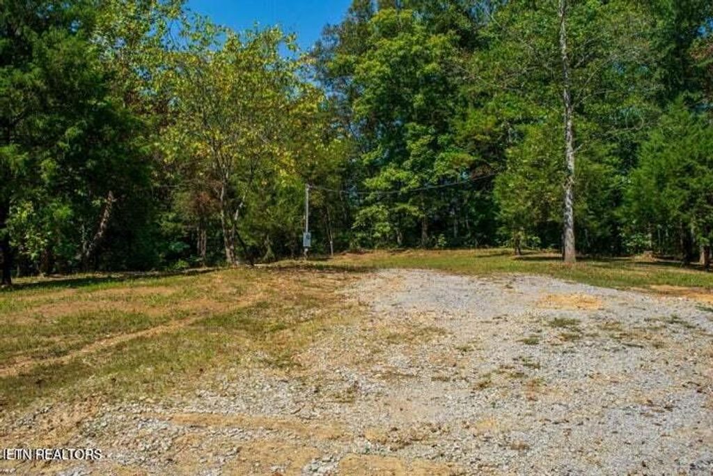 Photo of 8609 Tennessee 68, Tellico Plains, TN 37385 (MLS # 1339897)