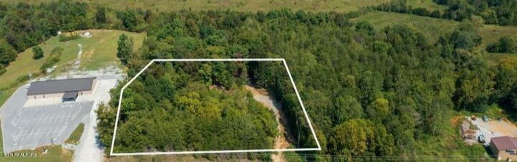 Photo of 8609 Tennessee 68, Tellico Plains, TN 37385 (MLS # 1339897)