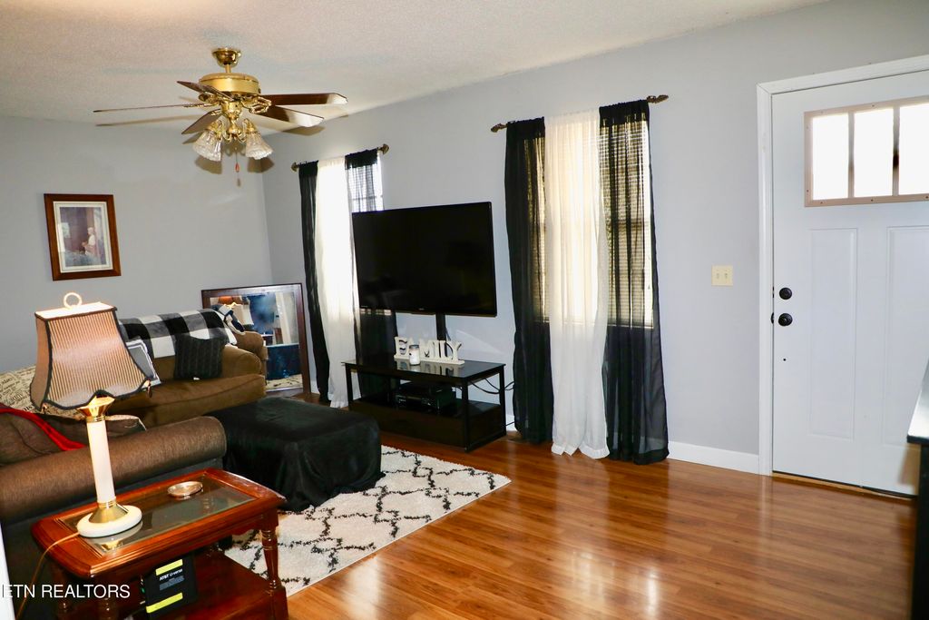 Photo of 2256 Hwy 411, Vonore, TN 37885 (MLS # 1265931)