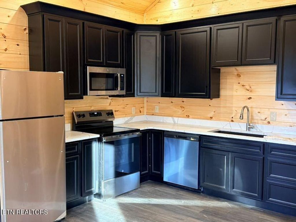 Photo of 1026 Black Bear Cub Way Way, Sevierville, TN 37862 (MLS # 1332238)