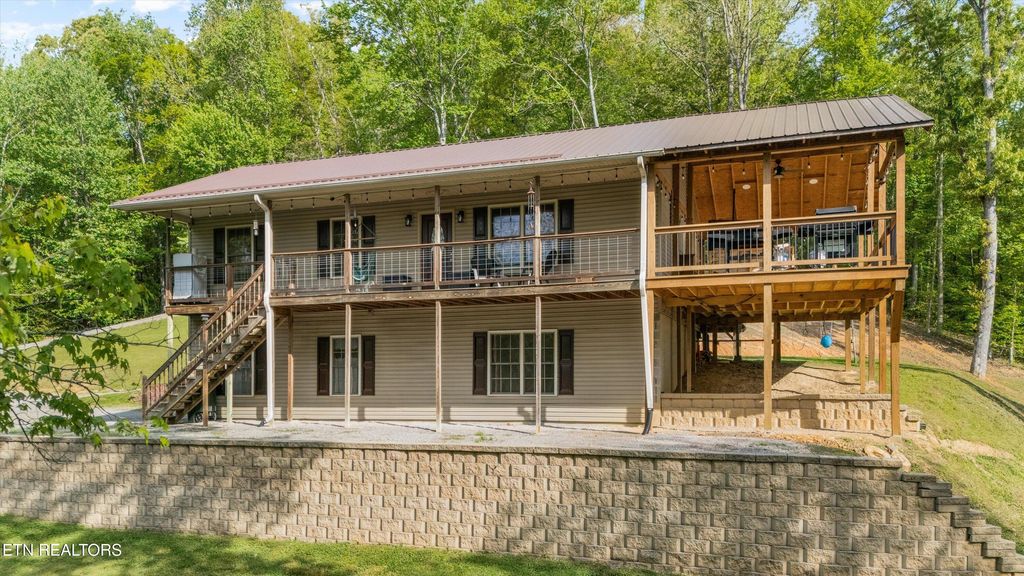 Photo of 1439 Coal Hill Rd, Harriman, TN 37748 (MLS # 1299217)