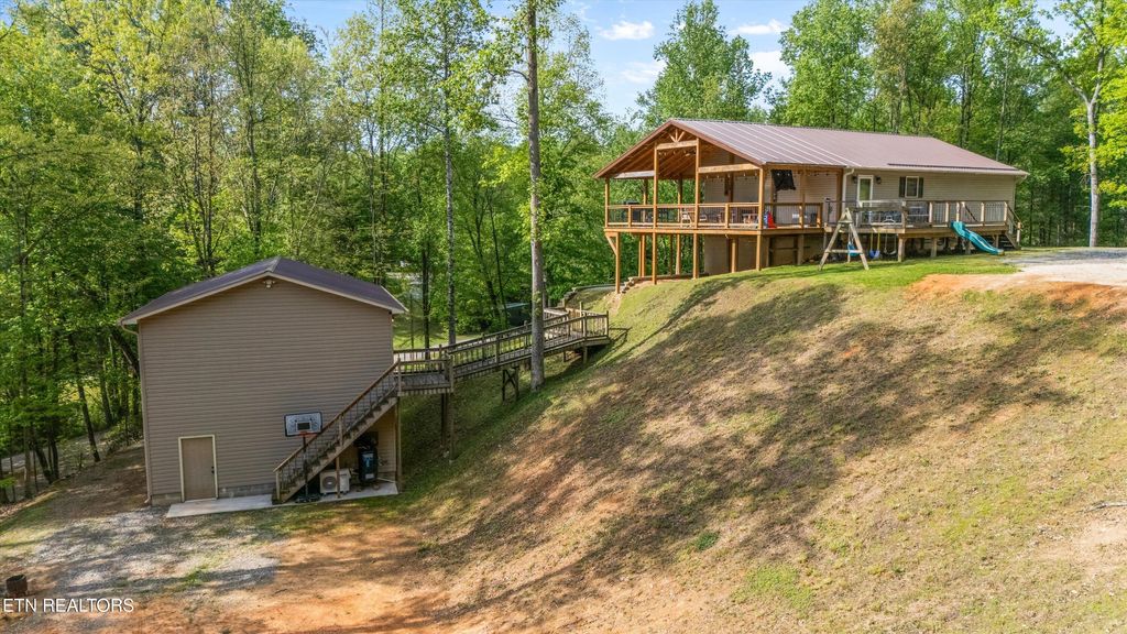 Photo of 1439 Coal Hill Rd, Harriman, TN 37748 (MLS # 1299217)