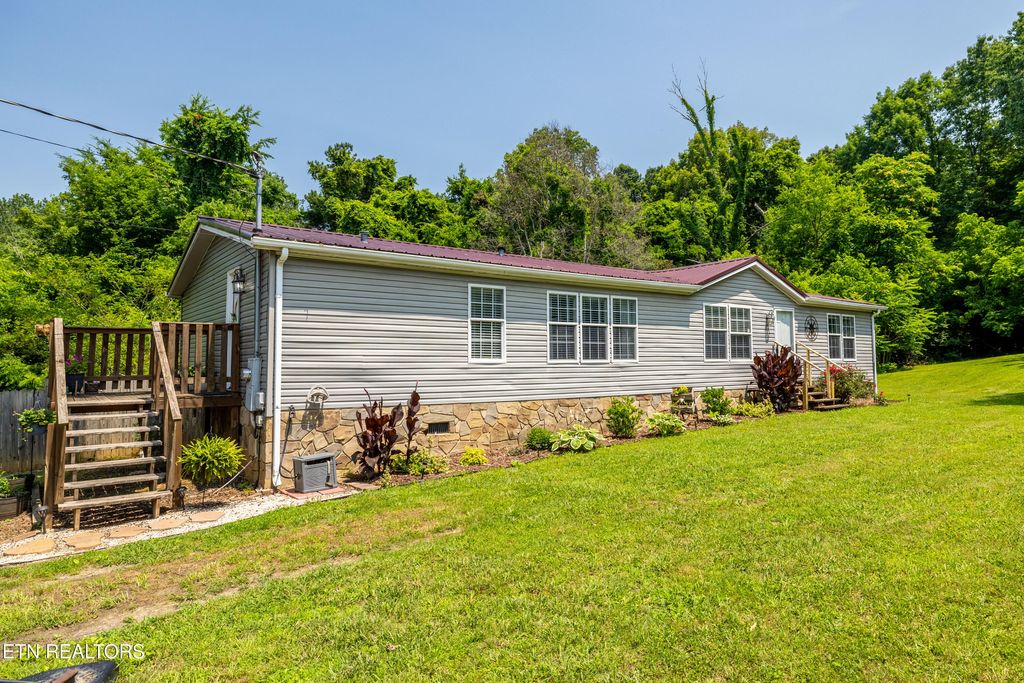 Photo of 1506 Moyers St, White Pine, TN 37890 (MLS # 1305401)