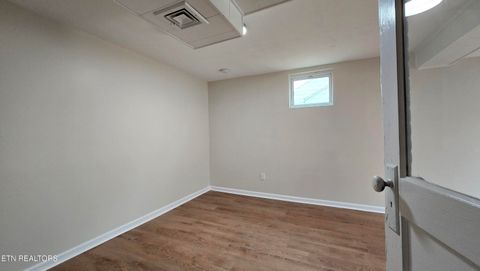 Tiny photo for 6108 Easton Rd, Knoxville, TN 37920 (MLS # 1324865)