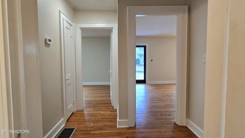 Tiny photo for 6108 Easton Rd, Knoxville, TN 37920 (MLS # 1324865)