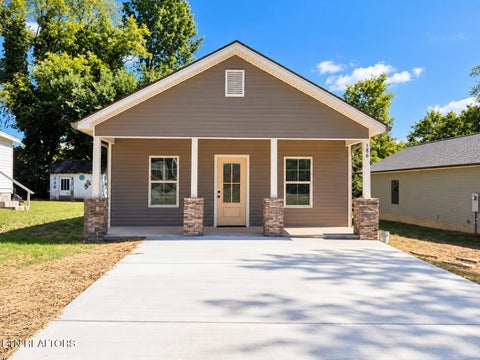 Photo of 186 College St, Dayton, TN 37321 (MLS # 1359806)