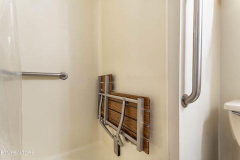 Tiny photo for 653 Eagles Boulevard Way, Pigeon Forge, TN 37863 (MLS # 1333652)