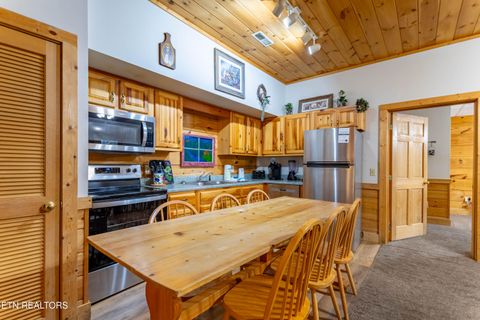 Tiny photo for 653 Eagles Boulevard Way, Pigeon Forge, TN 37863 (MLS # 1333652)