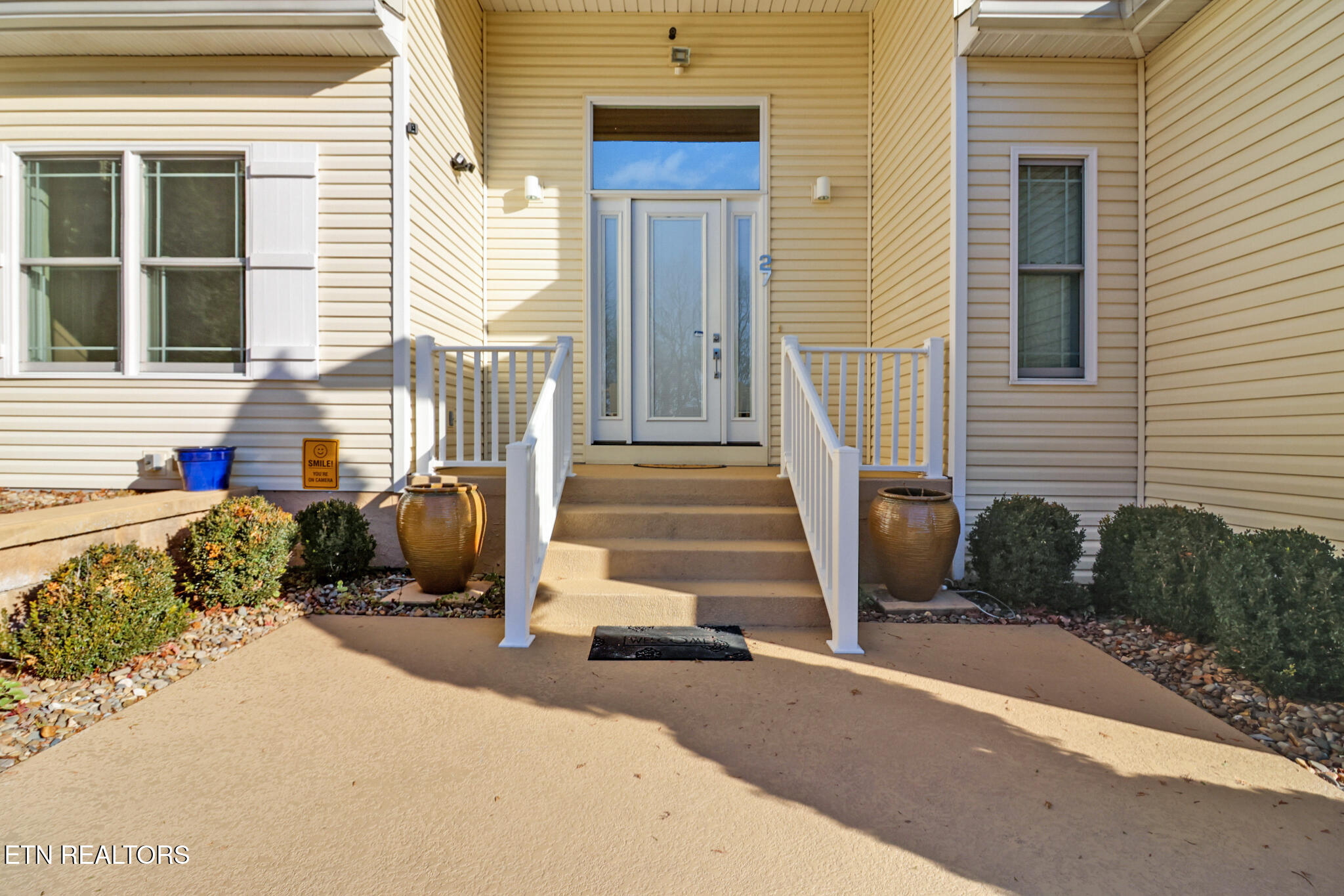 27 Hickory Hollow Circle