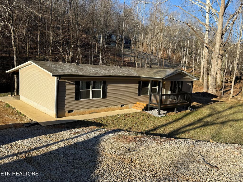 Photo of 8211 Barker Rd, Knoxville, TN 37921 (MLS # 1326249)