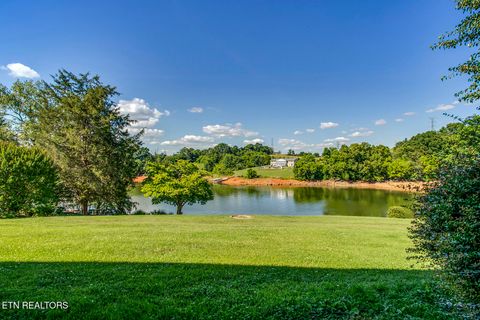 Tiny photo for 2582 Lakemont Circle, Morristown, TN 37814 (MLS # 1341975)
