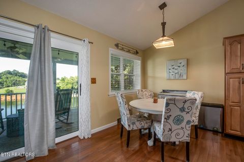 Tiny photo for 2582 Lakemont Circle, Morristown, TN 37814 (MLS # 1341975)