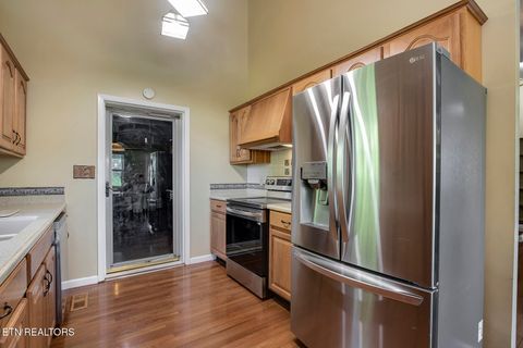 Tiny photo for 2582 Lakemont Circle, Morristown, TN 37814 (MLS # 1341975)