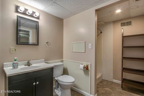 Tiny photo for 2582 Lakemont Circle, Morristown, TN 37814 (MLS # 1341975)