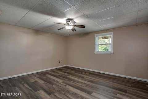 Tiny photo for 2582 Lakemont Circle, Morristown, TN 37814 (MLS # 1341975)