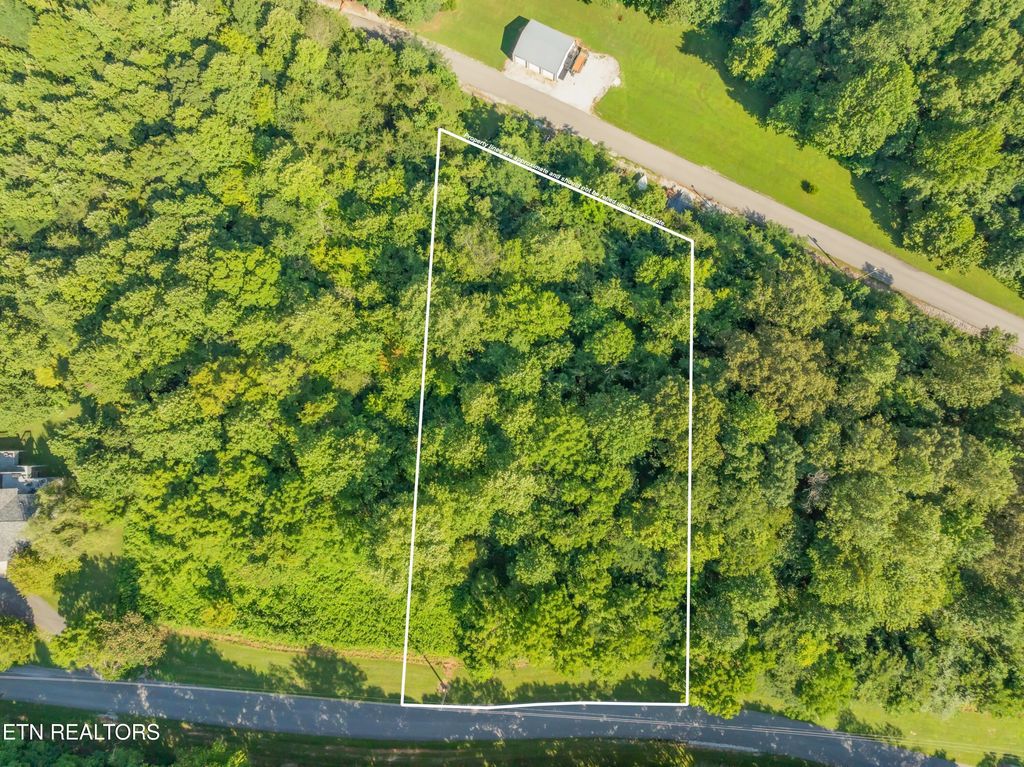 Photo of 3 Shanghai Landing Lane, LaFollette, TN 37766 (MLS # 1310625)