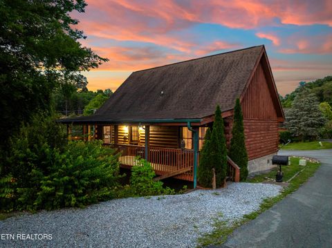 Photo of 1810 Trout Way, Sevierville, TN 37862 (MLS # 1345354)