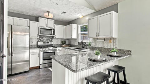 Tiny photo for 5973 Warrenpark Lane, Knoxville, TN 37912 (MLS # 1356044)