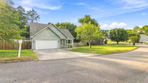 Tiny photo for 5973 Warrenpark Lane, Knoxville, TN 37912 (MLS # 1356044)