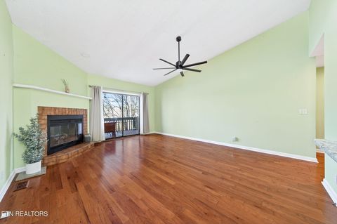 Tiny photo for 350 Lake Catherine Circle, Crossville, TN 38558 (MLS # 1327687)